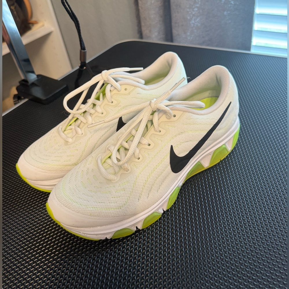 Nike Air Max Lime green and white